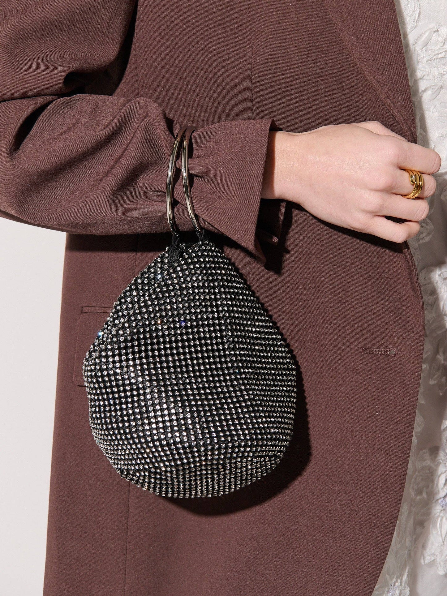 Jada Glomesh Evening Bag in Black