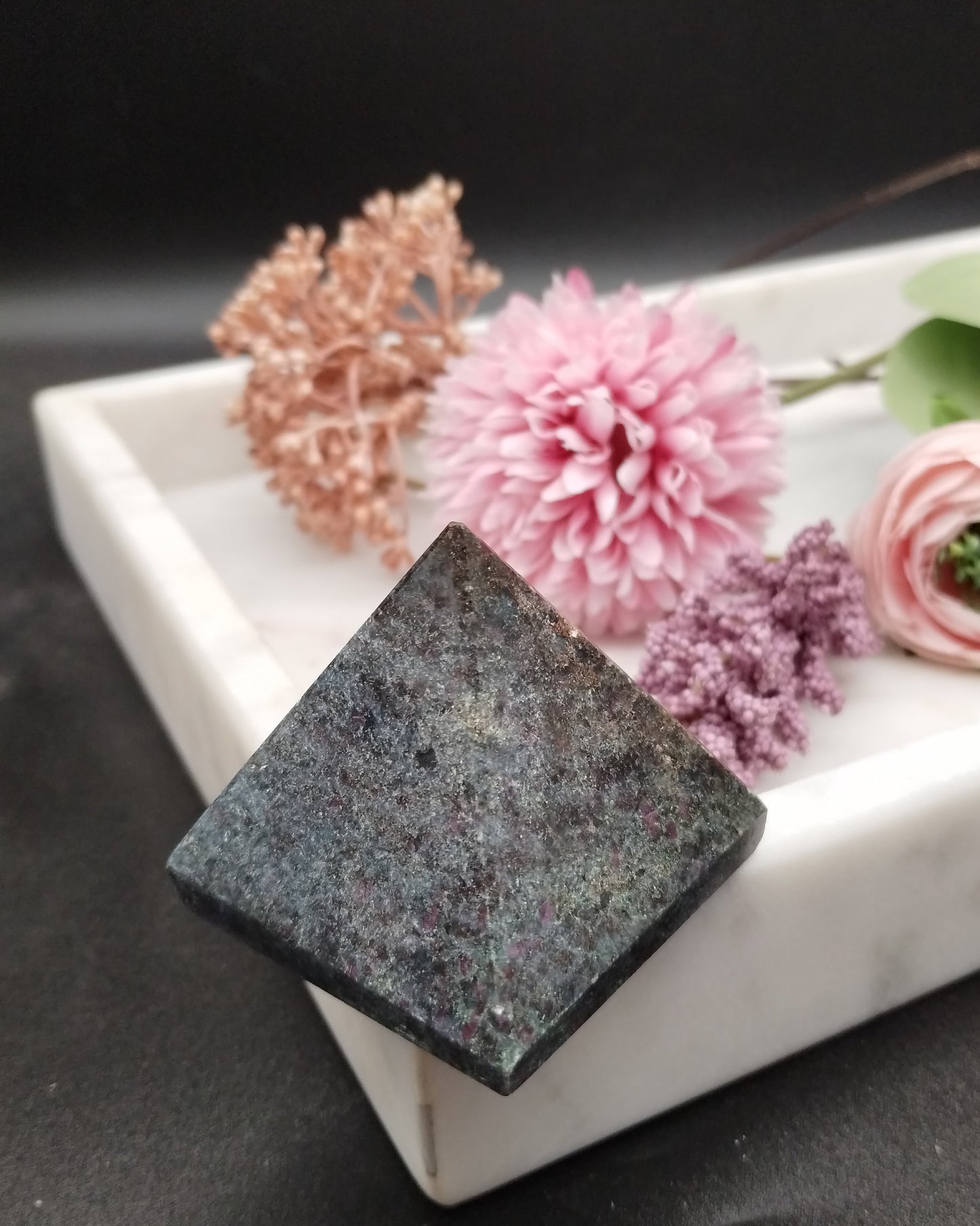 Fuchsite - Pyramid 144 g