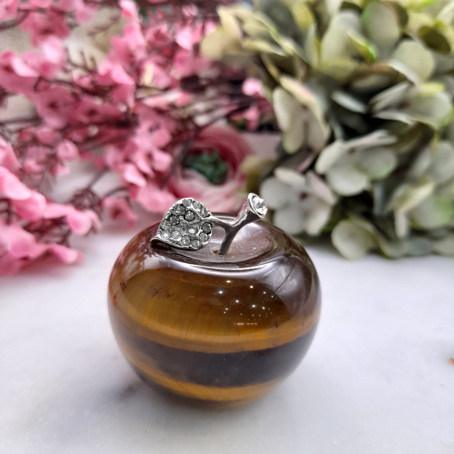 Tiger Eye Apple