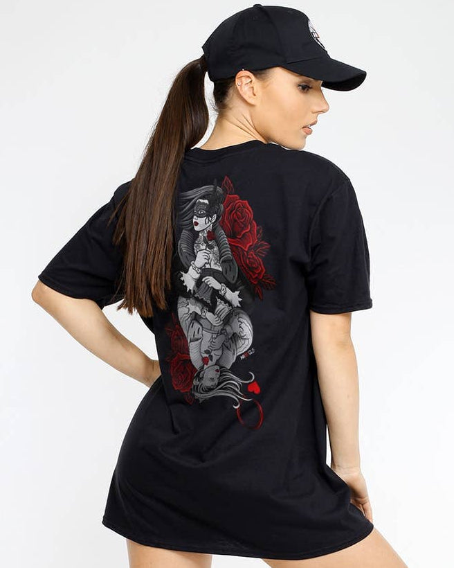 Queen Of Hearts V2 Tee
