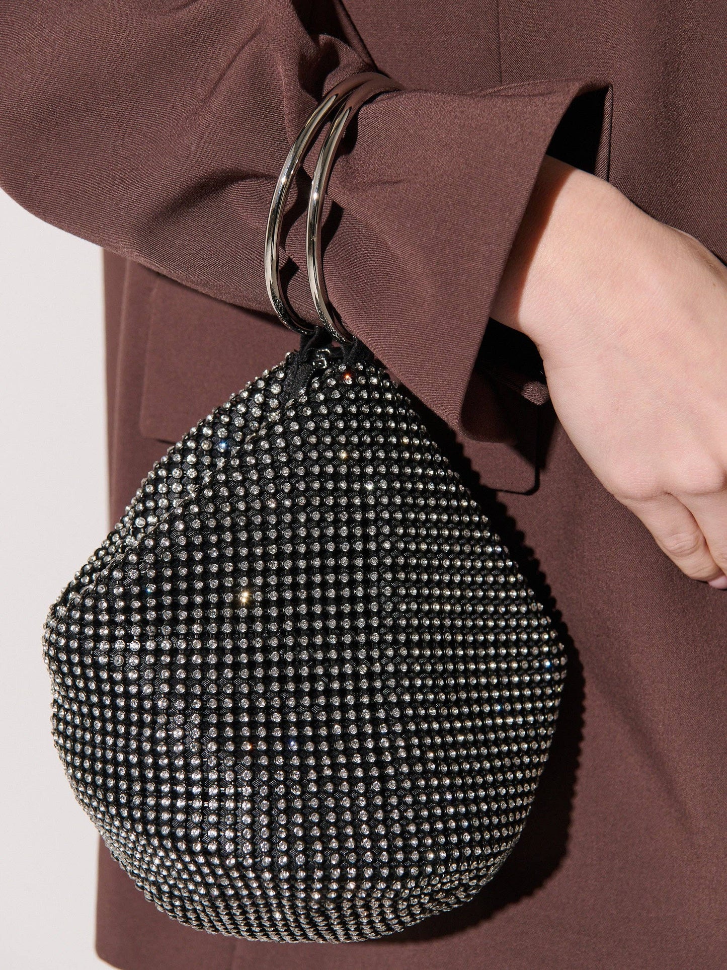 Jada Glomesh Evening Bag in Black