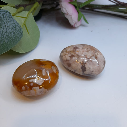 Flower Agate Palm Stone